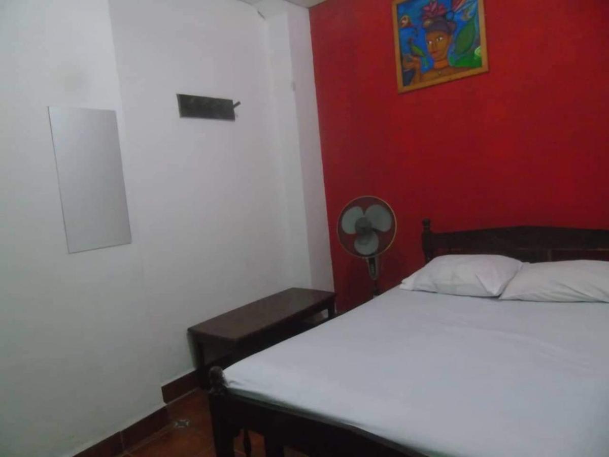 Hostal Vacaciones Nicas Leon Exterior photo