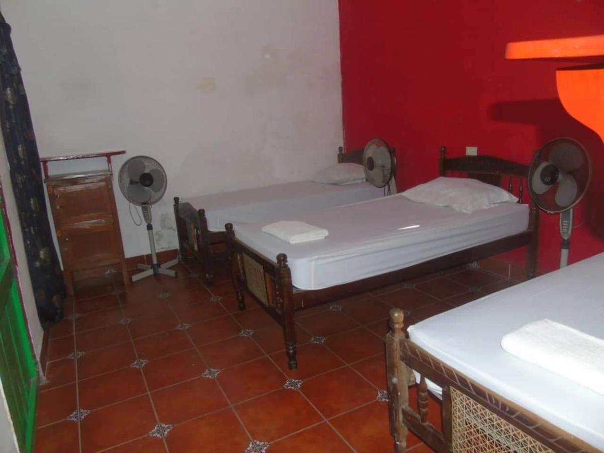 Hostal Vacaciones Nicas Leon Exterior photo