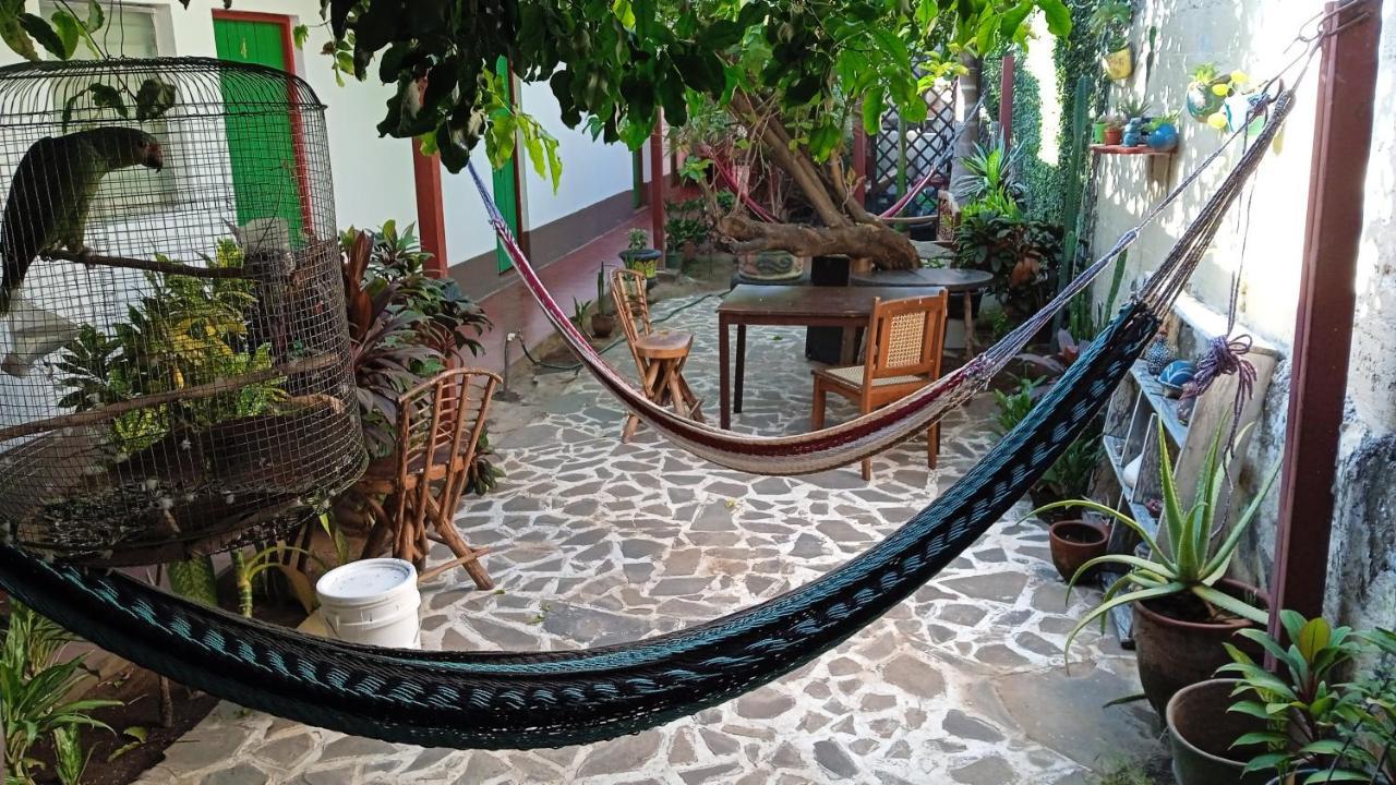 Hostal Vacaciones Nicas Leon Exterior photo