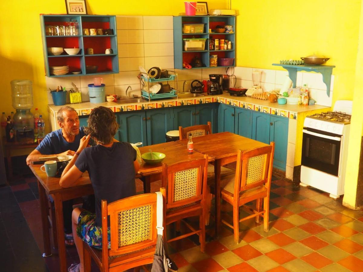Hostal Vacaciones Nicas Leon Exterior photo