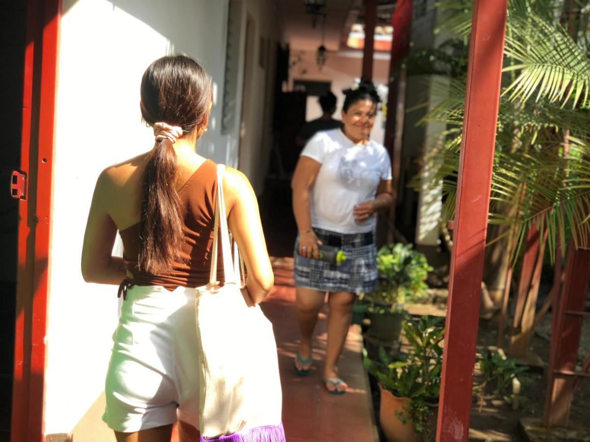 Hostal Vacaciones Nicas Leon Exterior photo